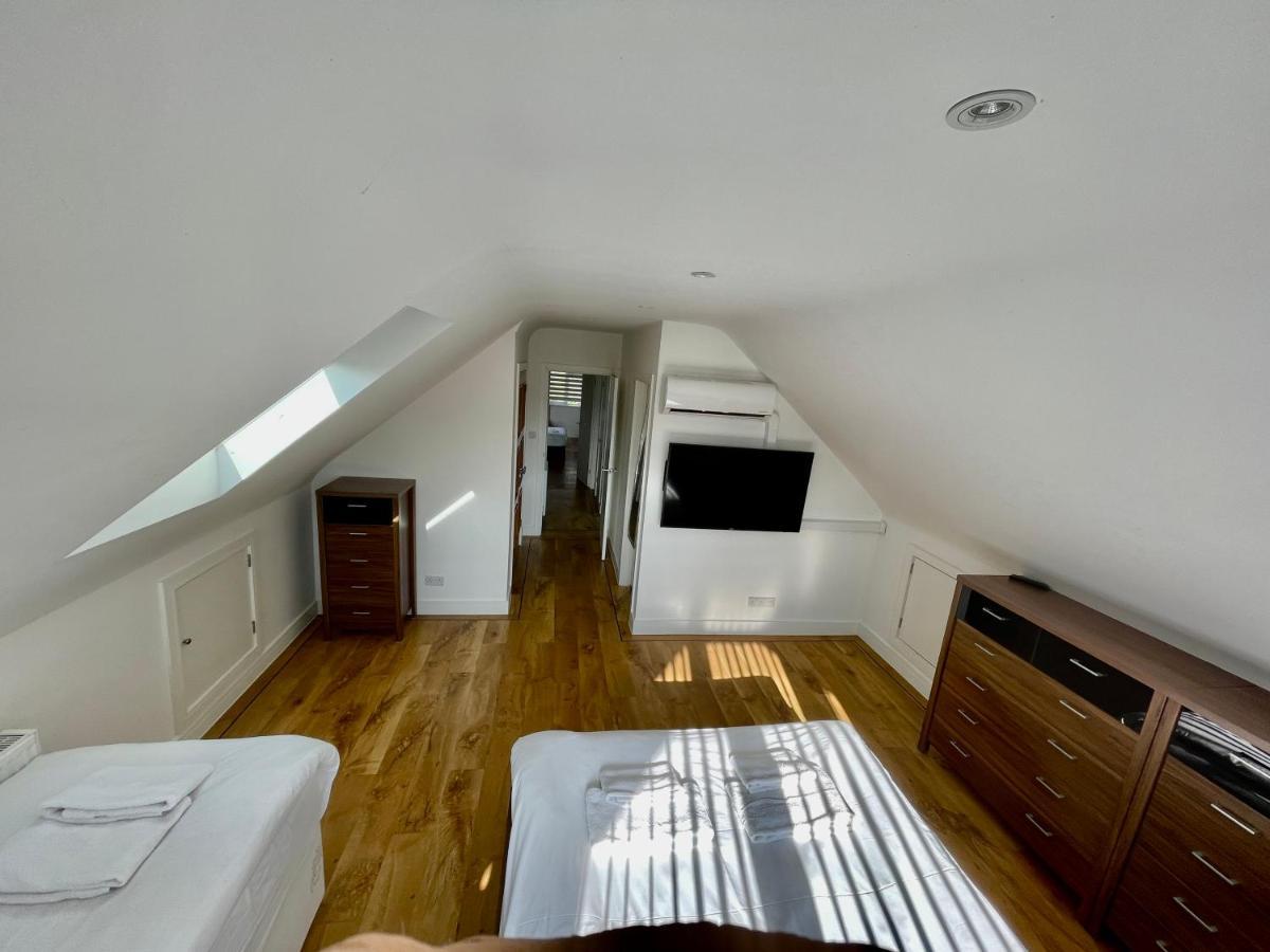 Four Corners Holiday Home Hot Tub & Sauna Ferndown Εξωτερικό φωτογραφία