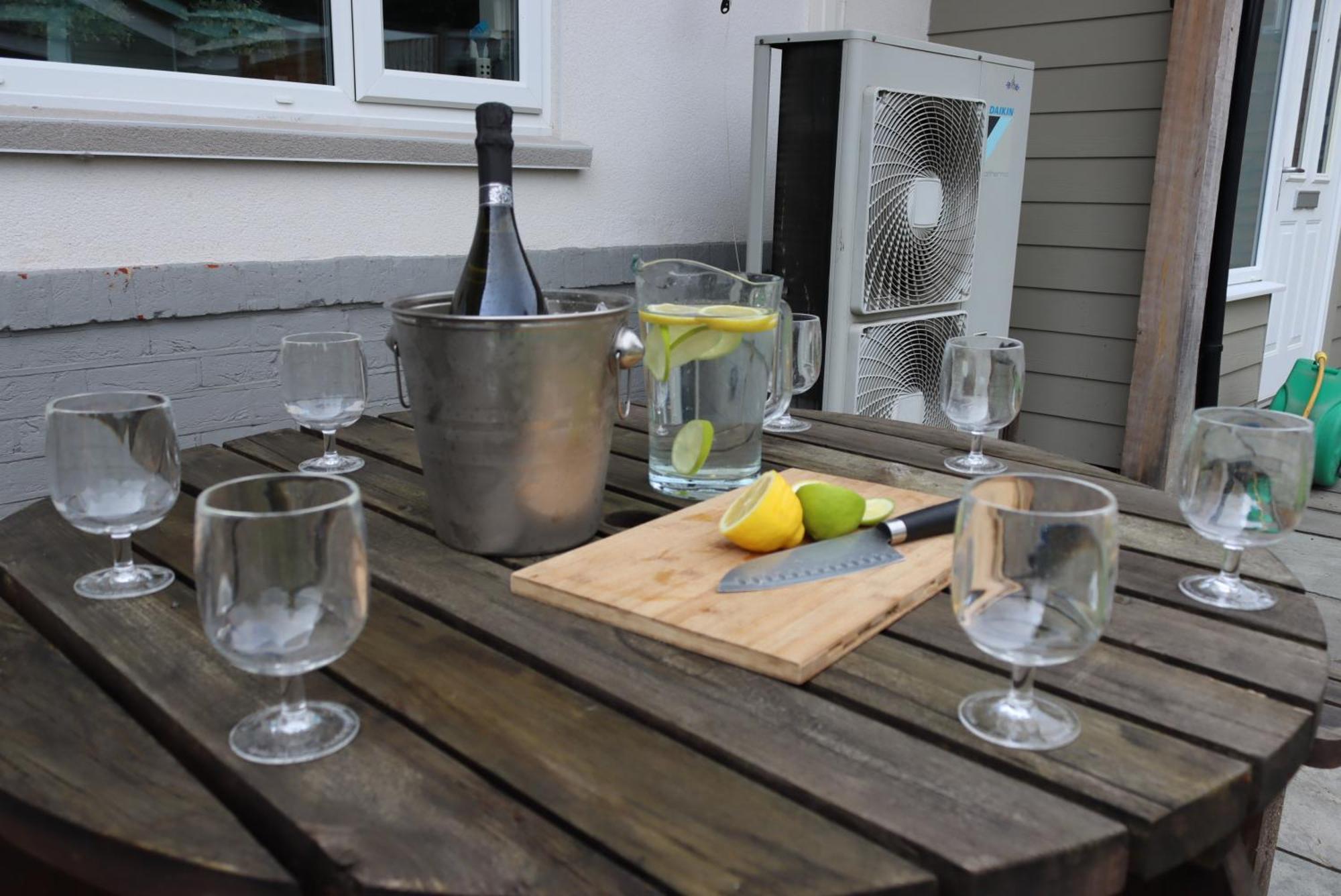 Four Corners Holiday Home Hot Tub & Sauna Ferndown Εξωτερικό φωτογραφία