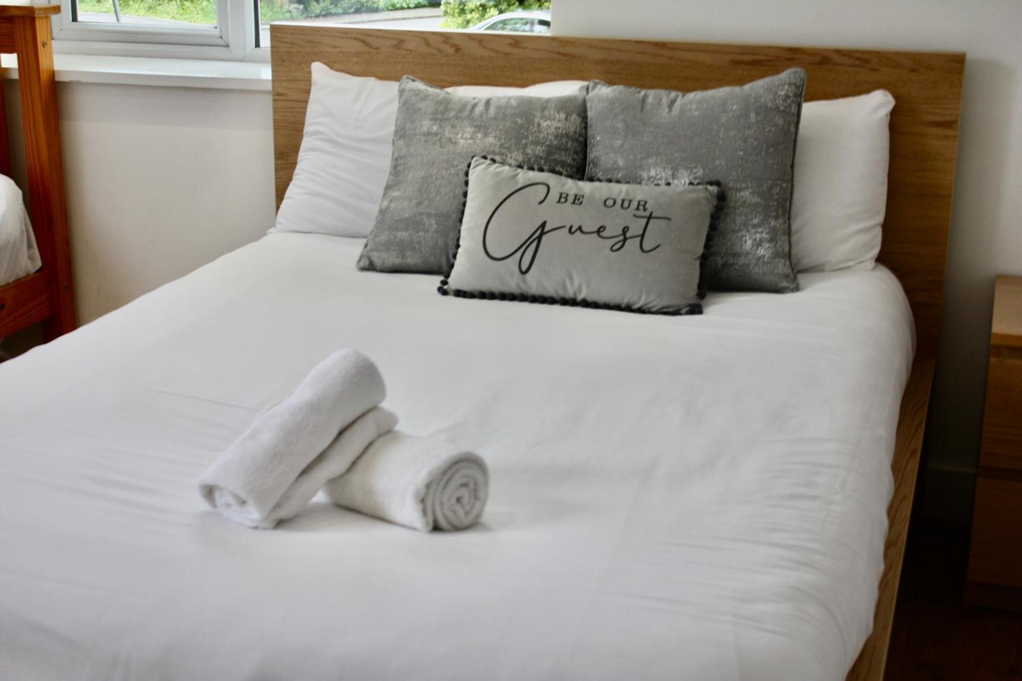 Four Corners Holiday Home Hot Tub & Sauna Ferndown Εξωτερικό φωτογραφία