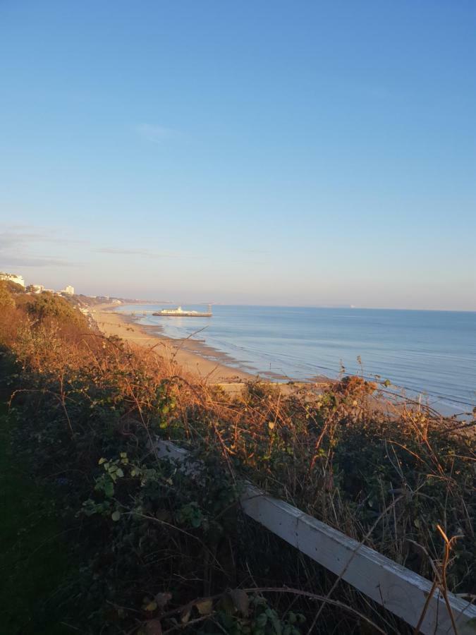 Four Corners Holiday Home Hot Tub & Sauna Ferndown Εξωτερικό φωτογραφία