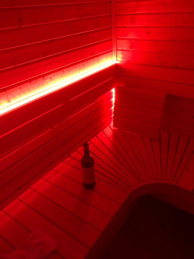 Four Corners Holiday Home Hot Tub & Sauna Ferndown Εξωτερικό φωτογραφία